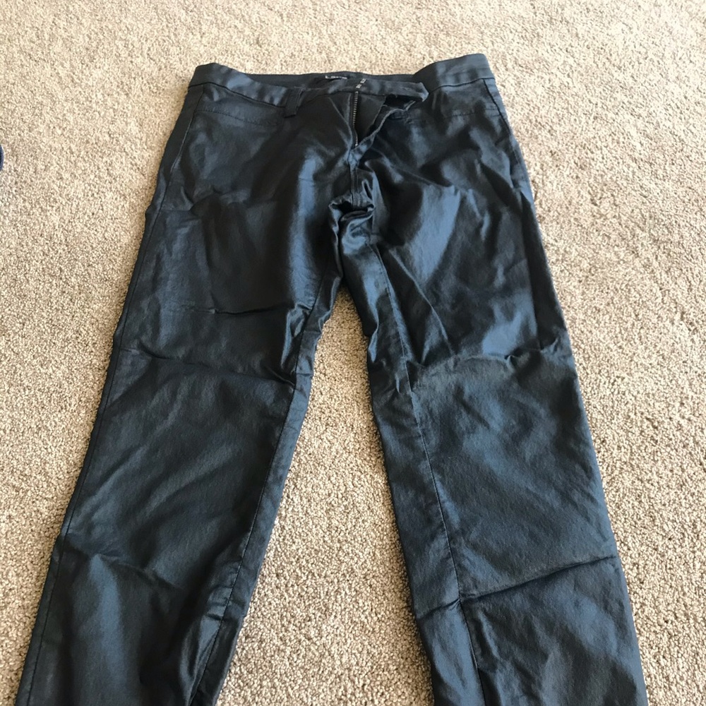 BeBe faux leather skinny ankle pants size 28